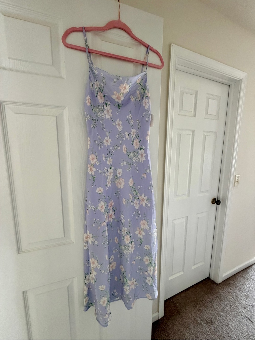 New with tags Altar’d State Quinn Floral Maxi Dress - Picture 5 of 6
